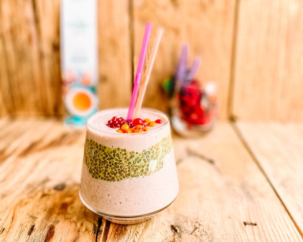smoothie cu ceai verde summer strawberry